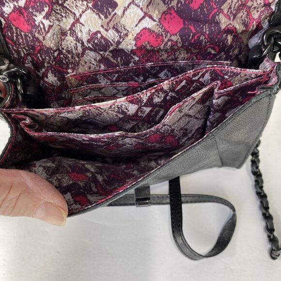 Elliott Lucca Crossbody Wristlet Bag Woven Black Gold Woven Flap Turn Lock - Picture 9 of 12